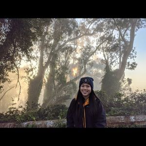 Meet your Posher, Valerie